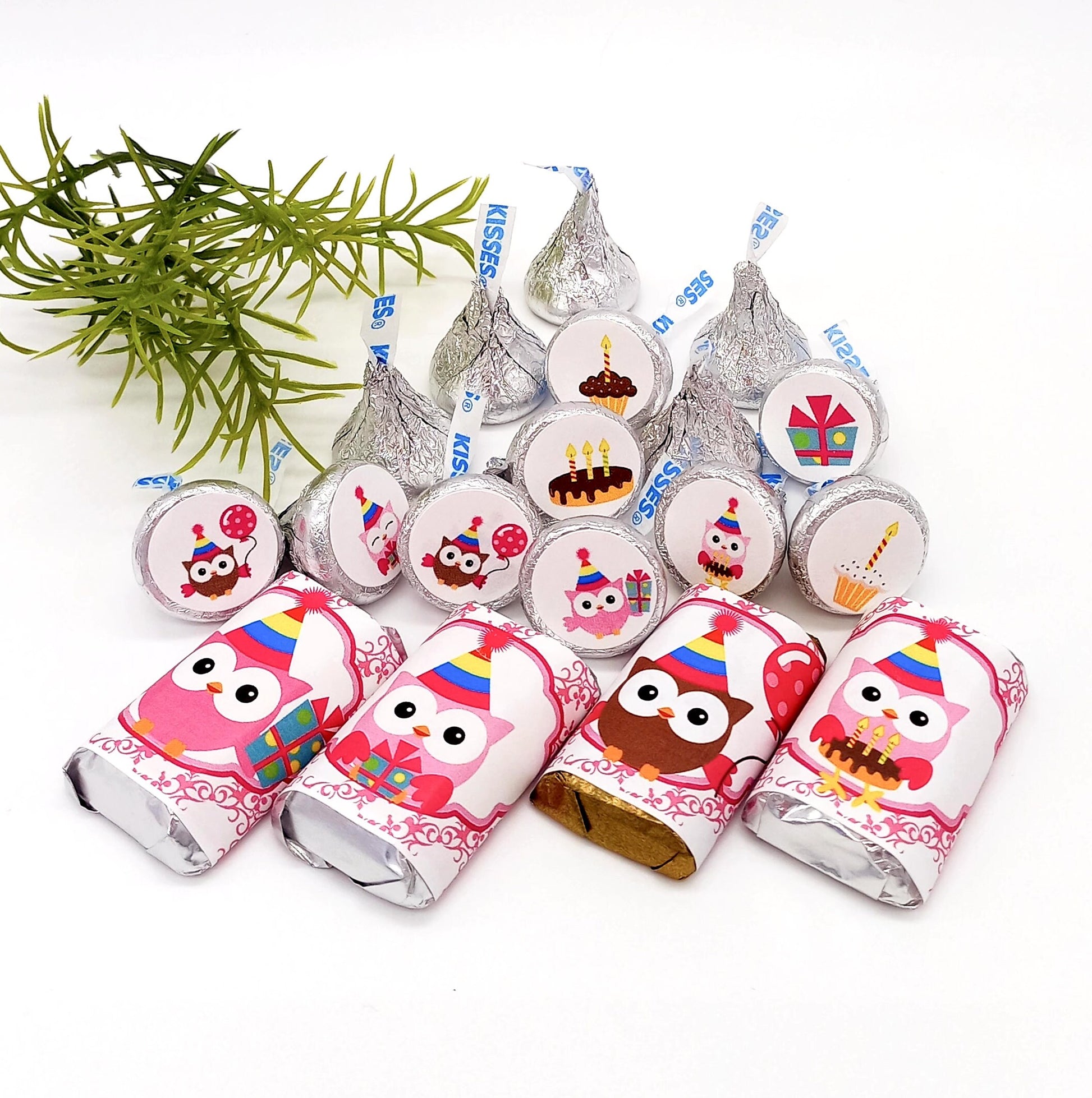 miniatures kiss candy buffet owl
